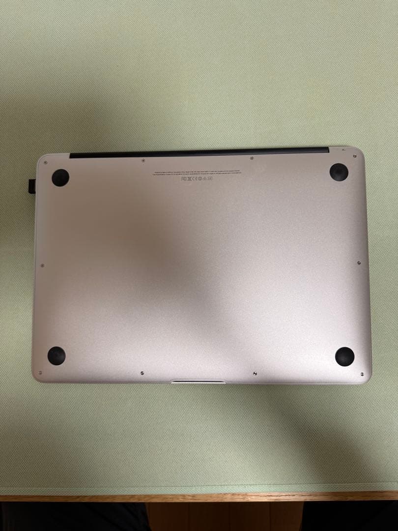 Apple MacBook Air 高性能ノートPC 13インチ 薄型軽量