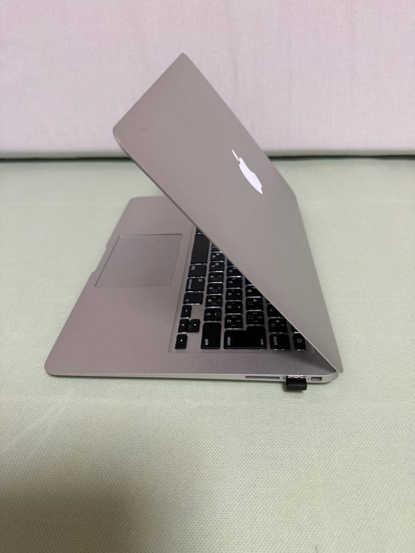 Apple MacBook Air 高性能ノートPC 13インチ 薄型軽量