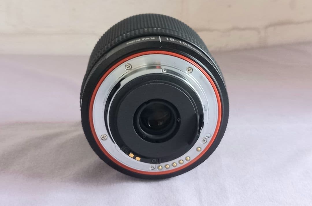 新品同様　PENTAX-DA 18-135 F3.5-5.6ED AL[IF]