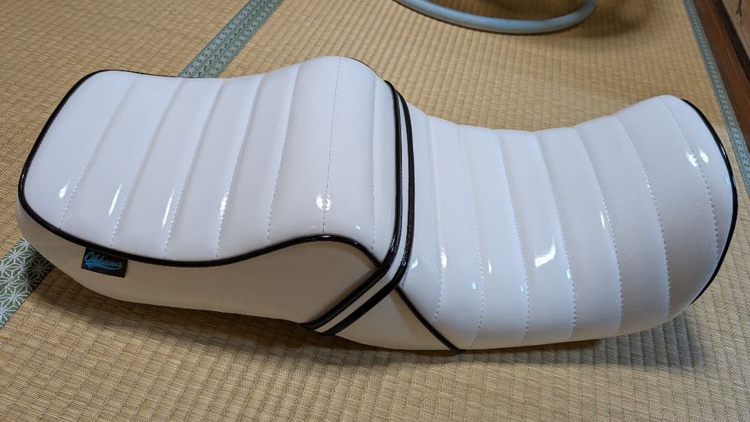 CB750 大川シート　タックロール　Ohkawa