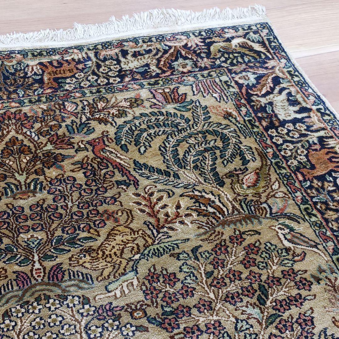 専用Y3137 インド カシミールシルク絨毯 手織り 151×94㎝