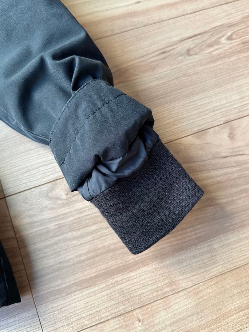 けいた カナダグース　ファー付きフード ブラックダウンジャケット　XS