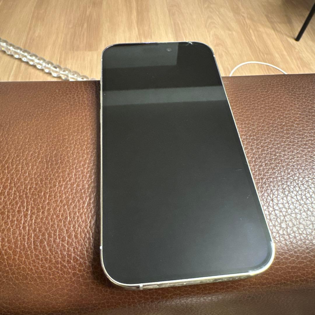 iPhone14 pro 128GB ホワイト