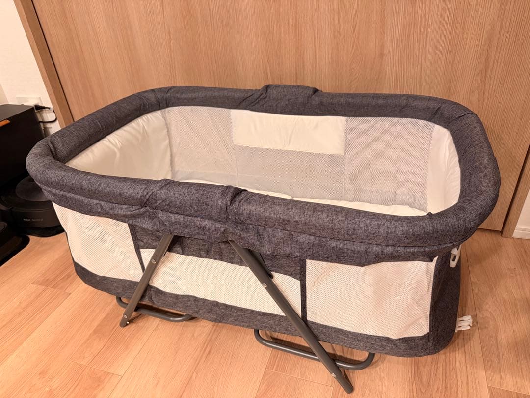 折りたたみベビーベッド　未使用　再出品