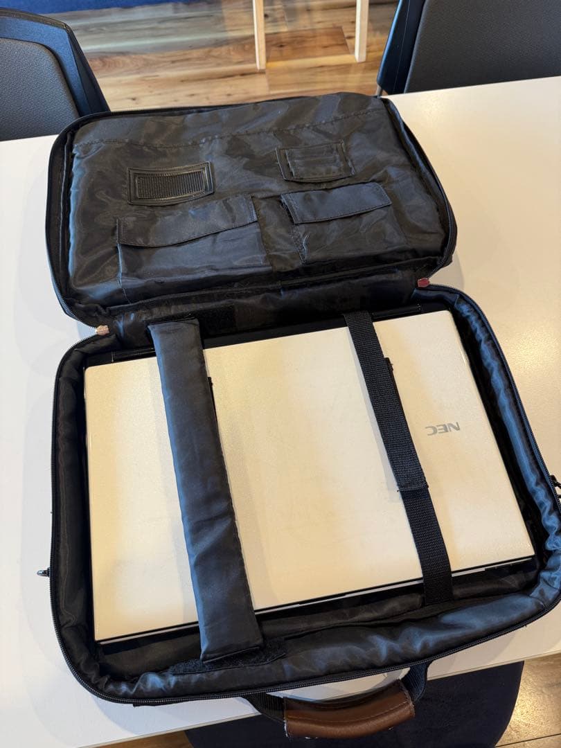 【中古】NEC LaVie LL750/H ノートパソコン SSD240GB