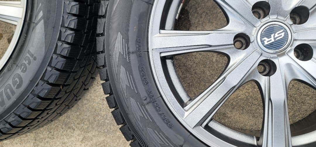 値下げ　ヨコハマ スタッドレス アイスガードG075 17inホイール4本セット