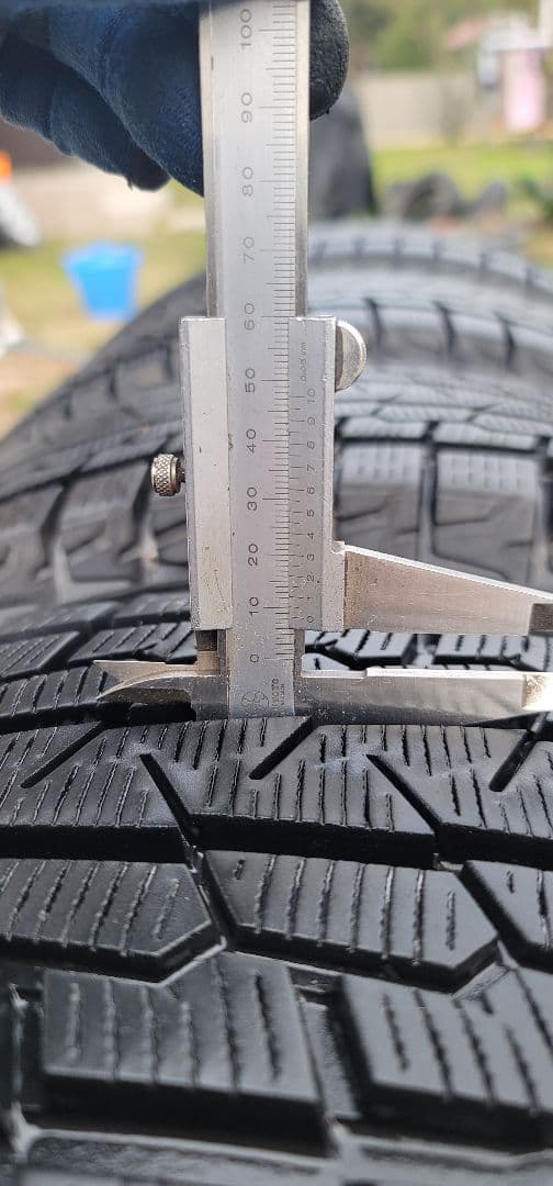 値下げ　ヨコハマ スタッドレス アイスガードG075 17inホイール4本セット