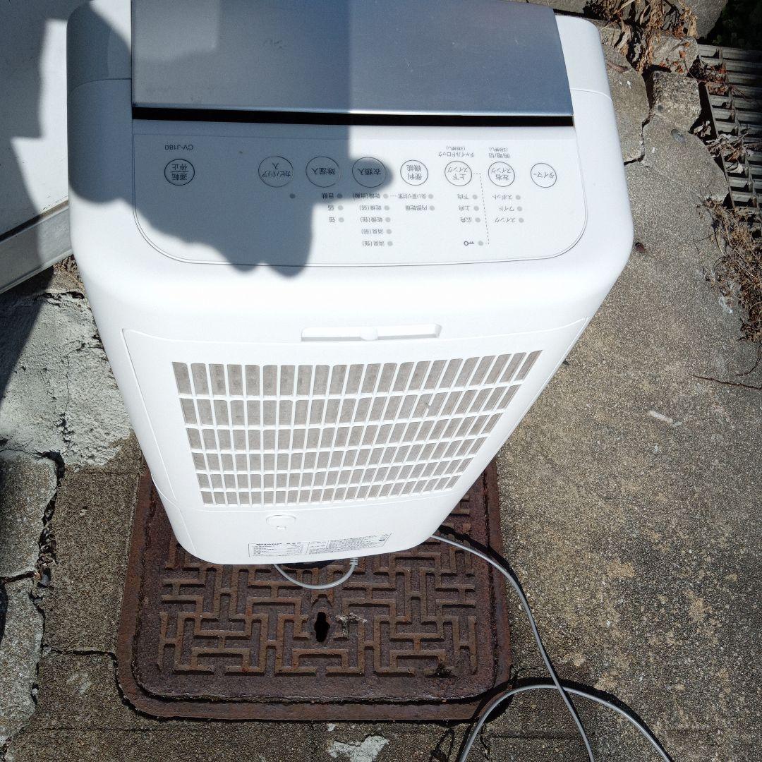 Meomeo　　除湿機 SHARP CV-J180-W　2021年製未清掃