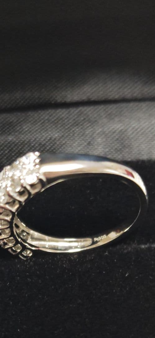 最終お値下げ　美品ダイヤモンド1.0ct リング　プラチナ900新品仕上げ鑑定済