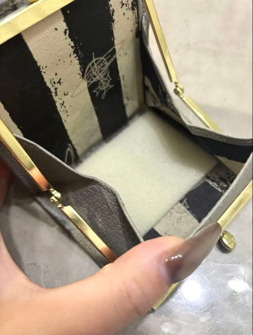 Vivienne Westwood グレー 二つ折り財布