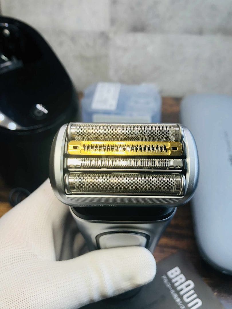 【美品】BRAUN（ブラウン）シリーズ9 Pro 9477cc メンズシェーバー