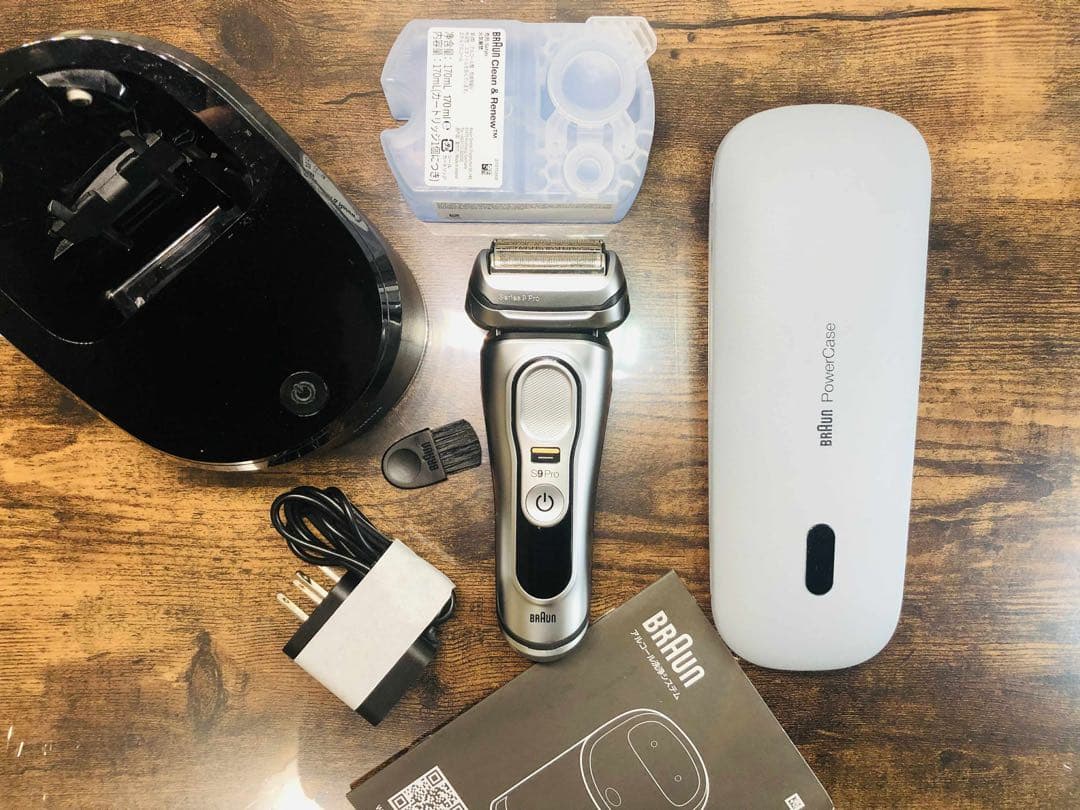 【美品】BRAUN（ブラウン）シリーズ9 Pro 9477cc メンズシェーバー