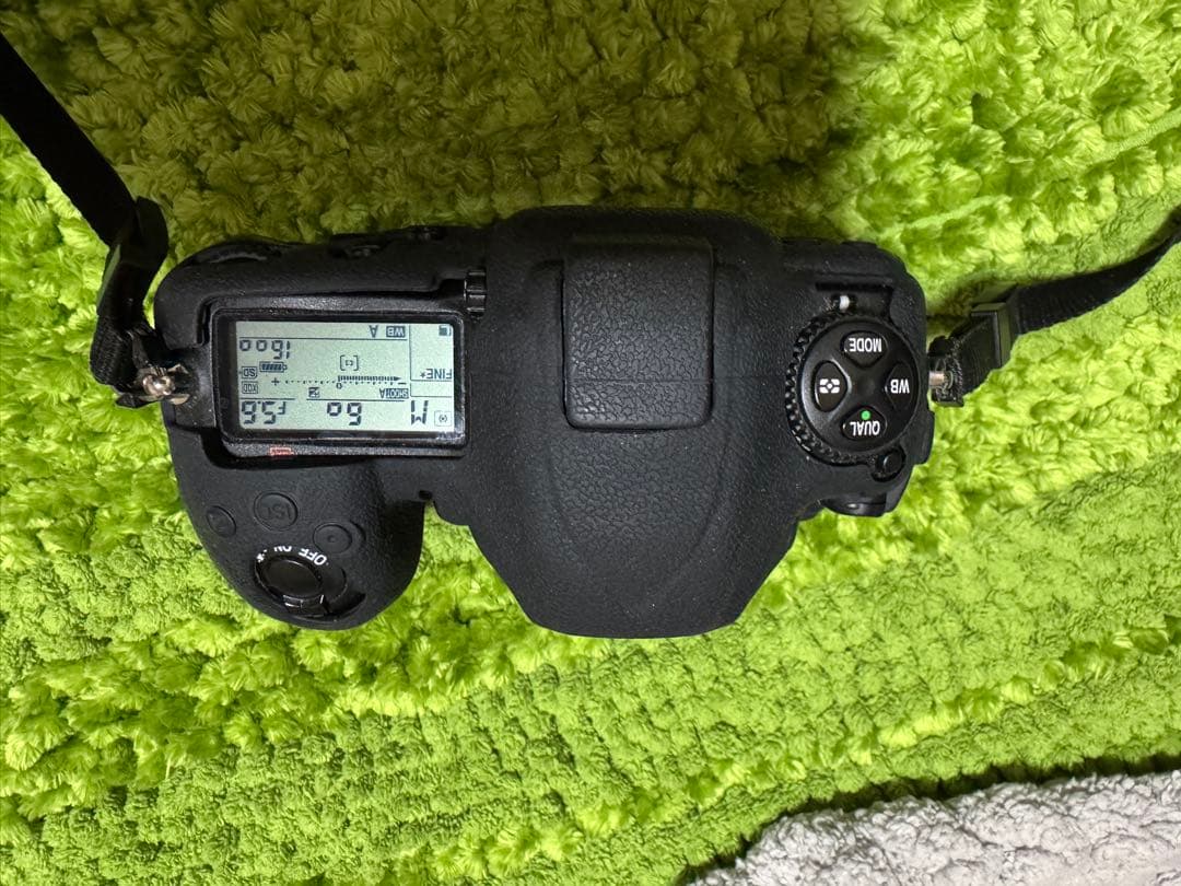 t*4様 Nikon D500 ボディ バッテリーグリップ XQD32G 新品ス