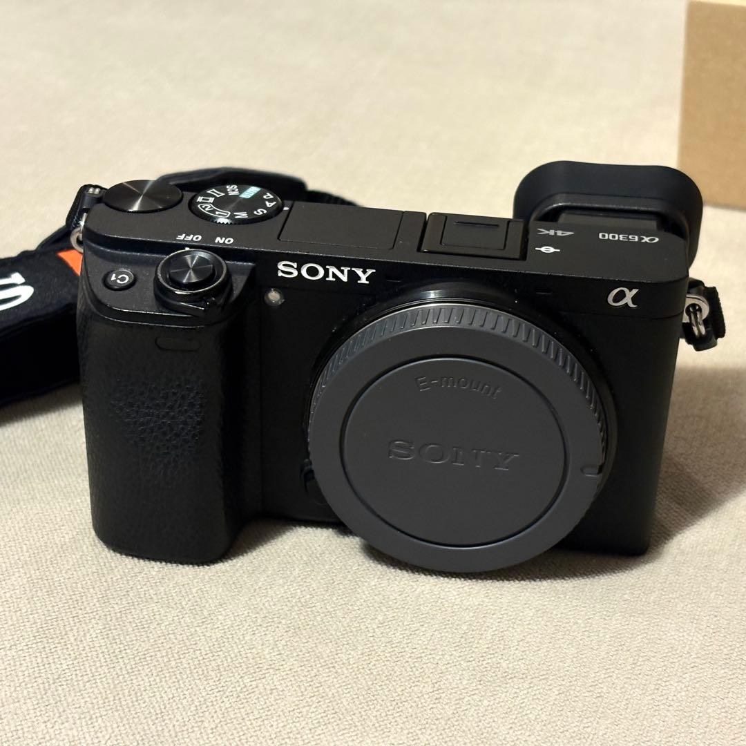 美品 保証残 SONY α6300 ミラーレスカメラ 本体