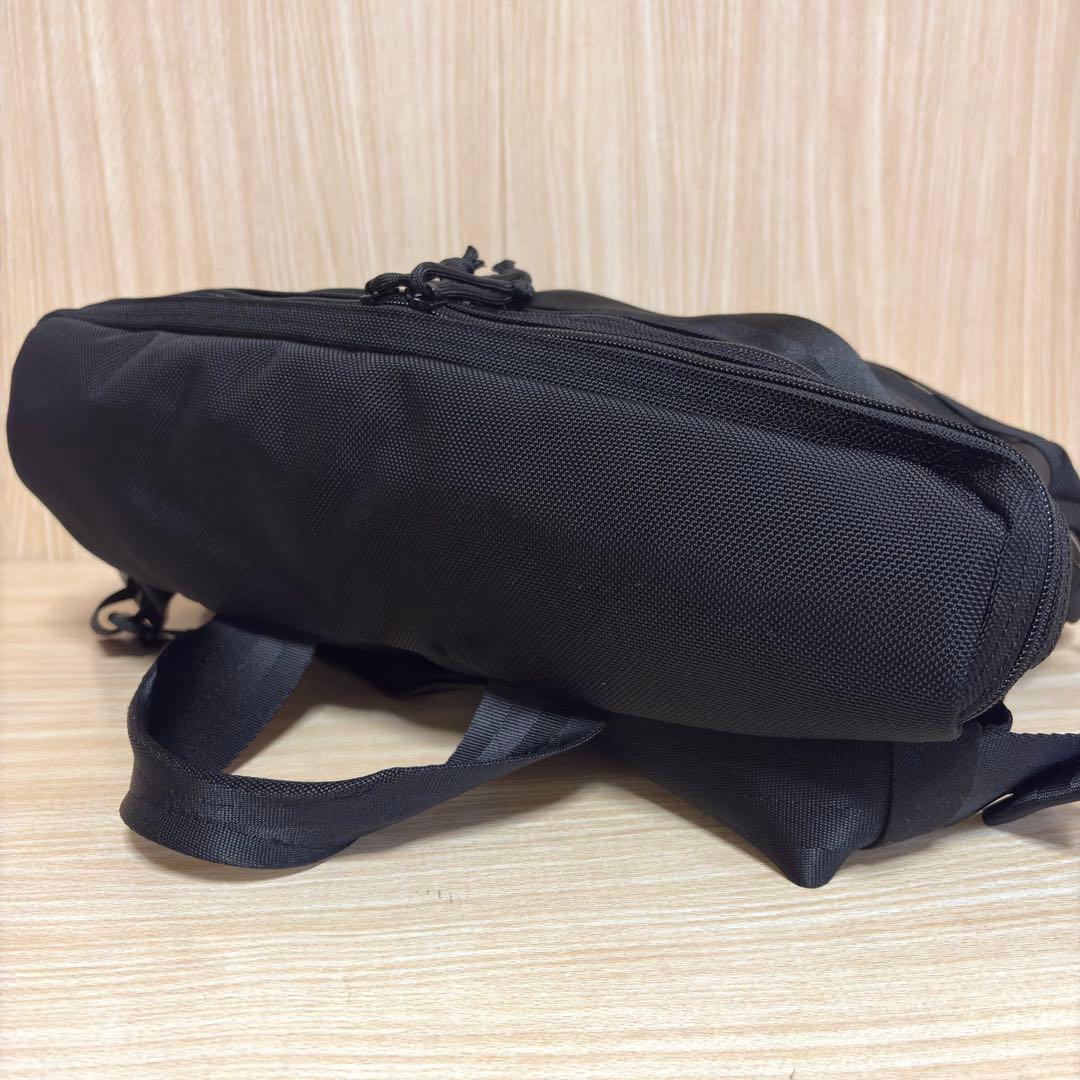 【限定 完売品】BRIEFING DUNE SHOULDER RM BLACK