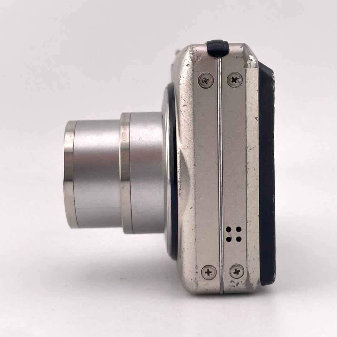 実写美⭕️【動作確認済み】Fujifilm FinePix F50fd デジカメ