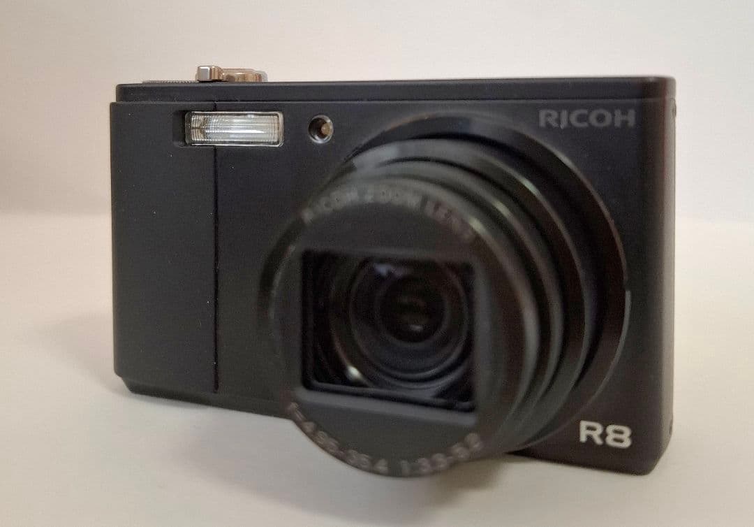 [美品]リコー RICOH Caplio R8 デジタルカメラ