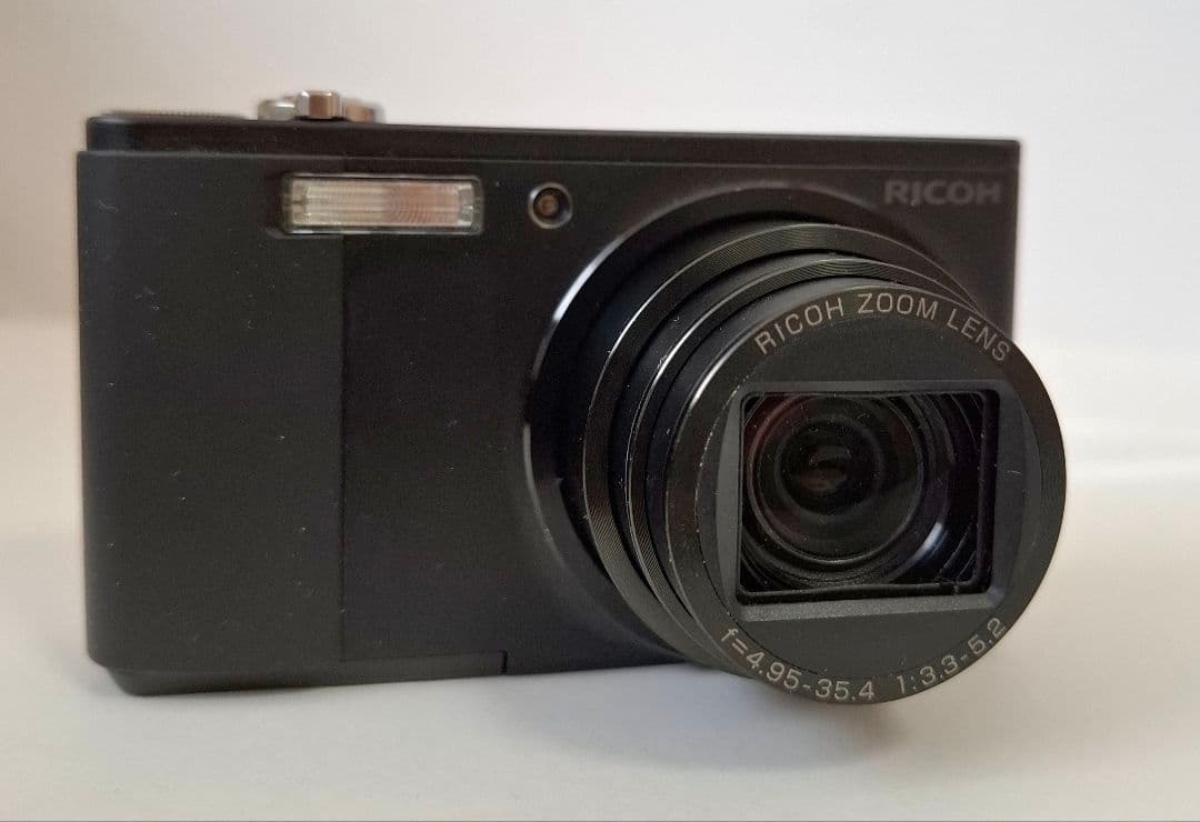 [美品]リコー RICOH Caplio R8 デジタルカメラ