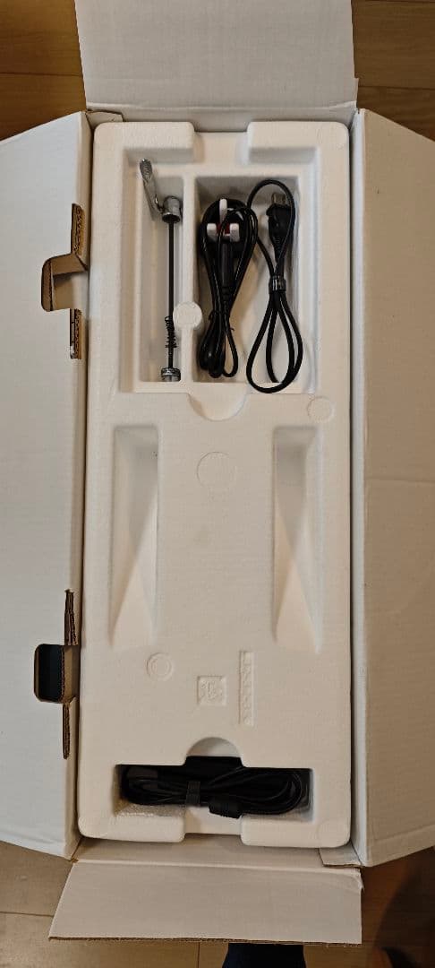 な*ん様 Tacx NEO Smart スマートトレーナー／Zwift対応