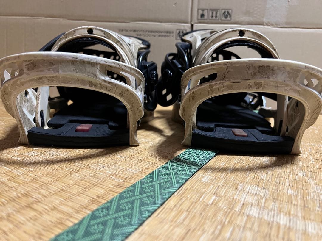 Burton malavita Re:Flex バートン　マラビター　M サイズ