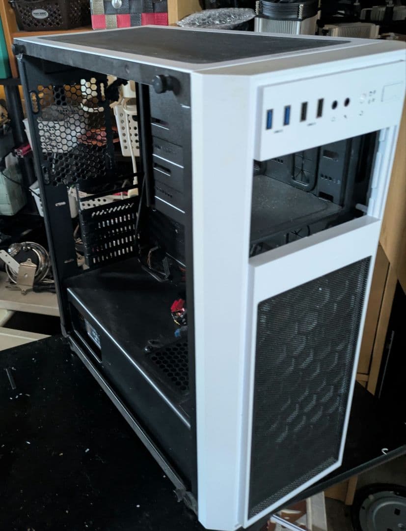 お*ん様 MSI B760 i7 12700 ES Thermalケース