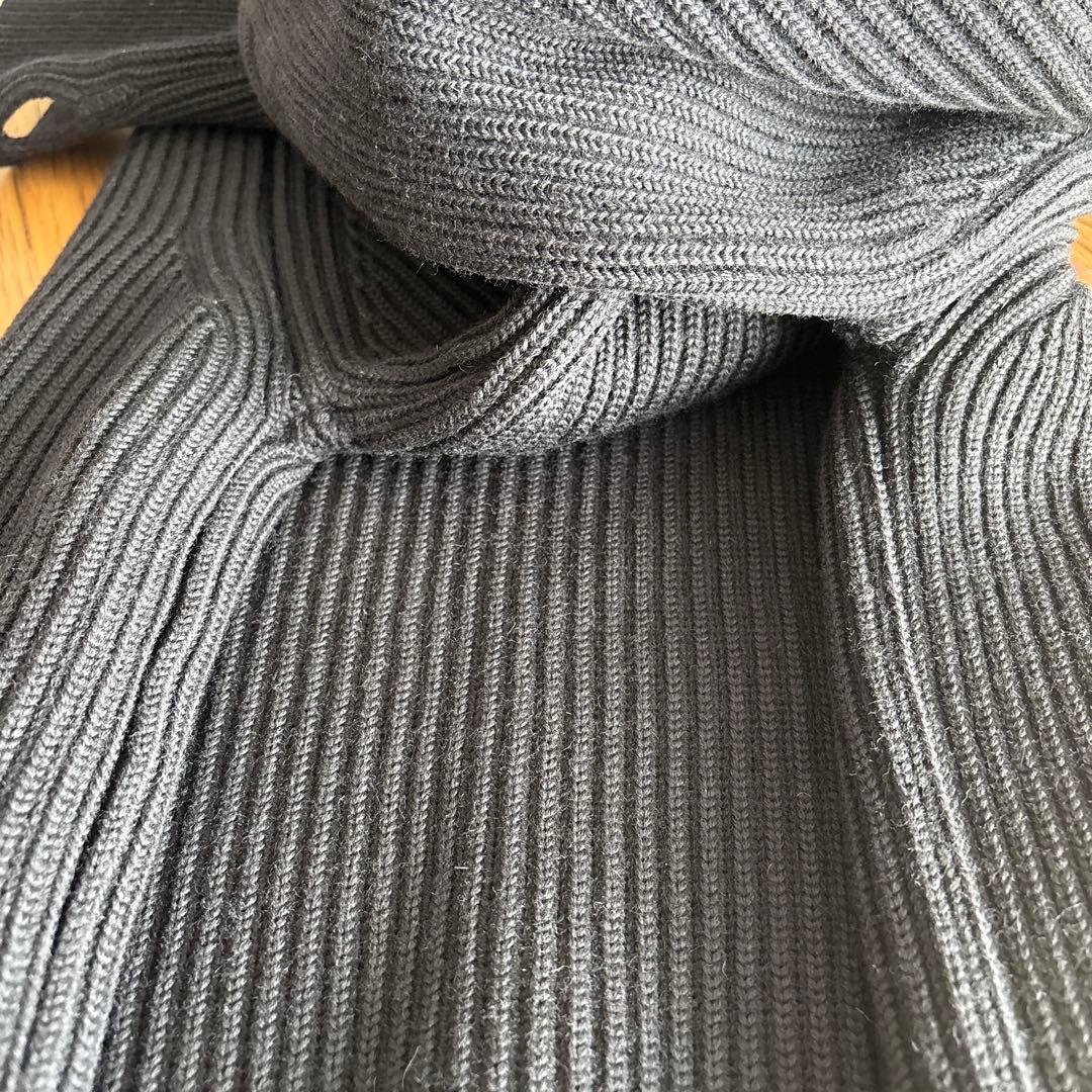 専用 ANDERSEN-ANDERSEN 黒 タートルネック サムホール付き M