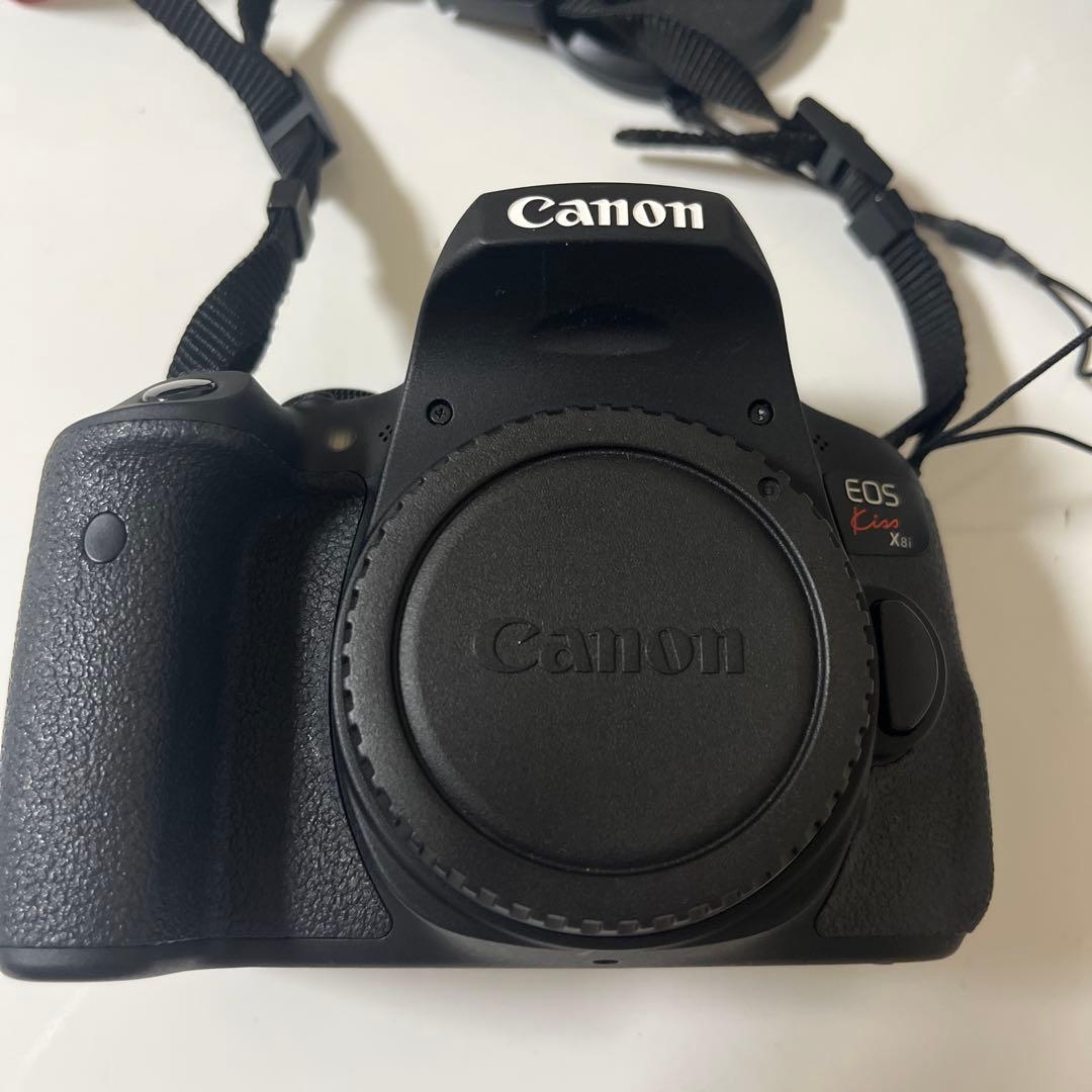 Canon EOS Kiss X8i ダブルレンズセット