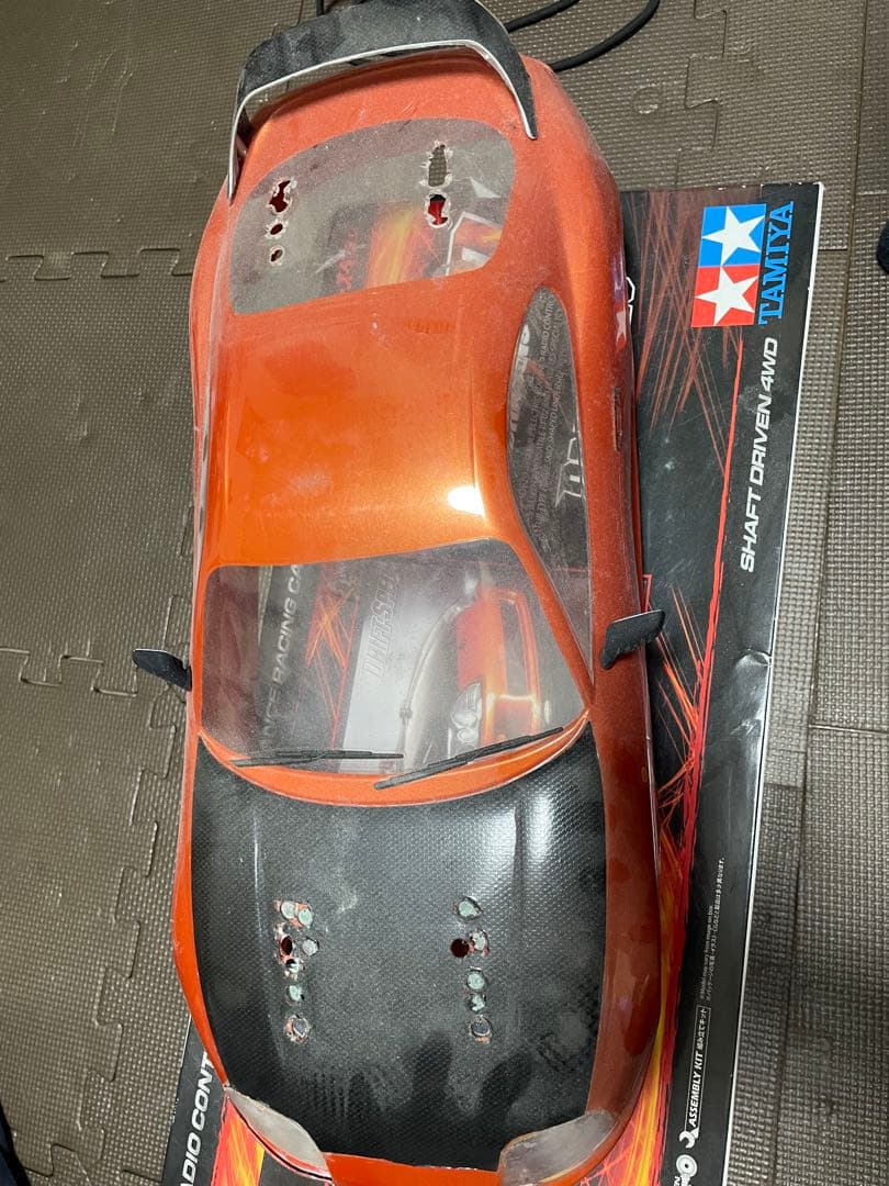 タミヤ トヨタ スープラ 1/10 4WD ドリフトカー