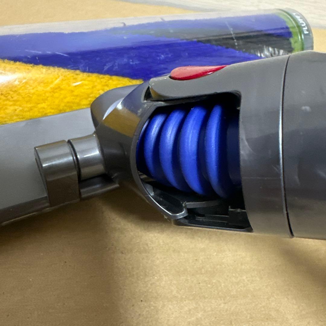 【美品】ダイソン V12 fluffy Optic ヘッド425995-02-5