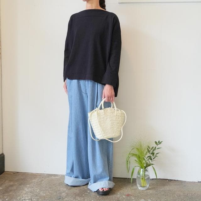 石田ゆり子　ダニエラ　グレジス 定番 ボートネック ニット　ジャーナル　luxe