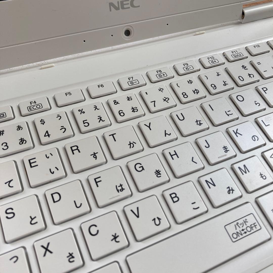 【美品】NEC LAVIE 軽量ホワイトノートPC 純正充電器付き　初期化済み