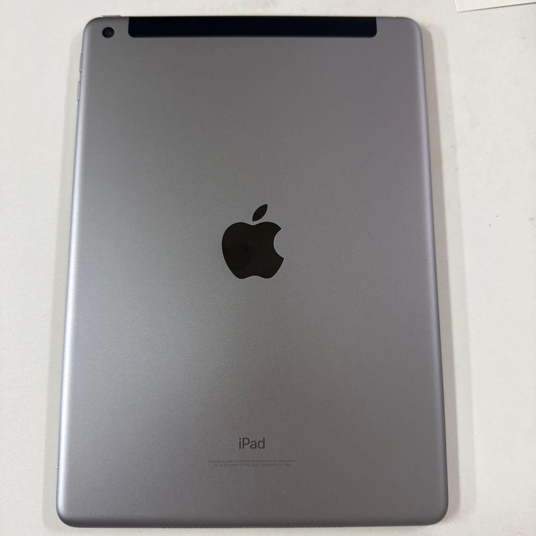 iPad 第6世代 32GB