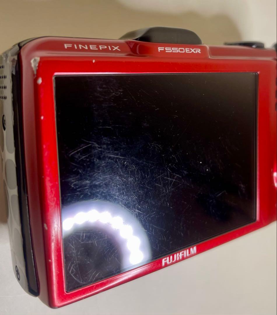Fujifilm FINEPIX F550EXR コンパクトデジタルカメラ