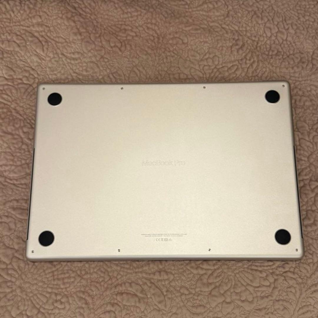 MacBook Pro Liquid Retina XDRディスプレイ 16.2