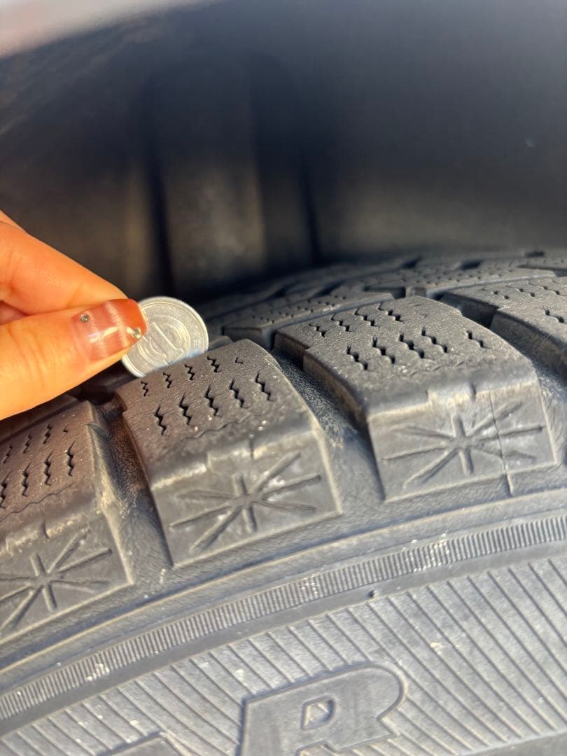 LOXARNY15インチ GOODYEAR ICENAVI6ホイールタイヤセット