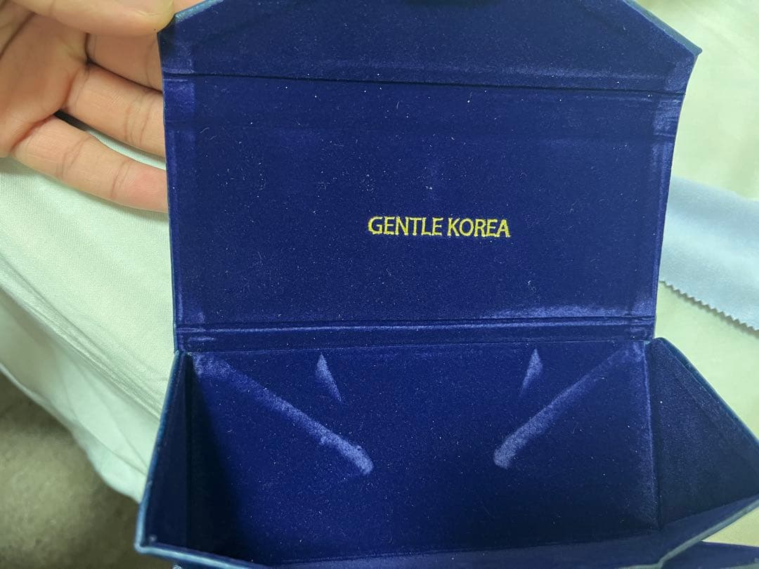 小物 GENTLE MONSTER cocoa