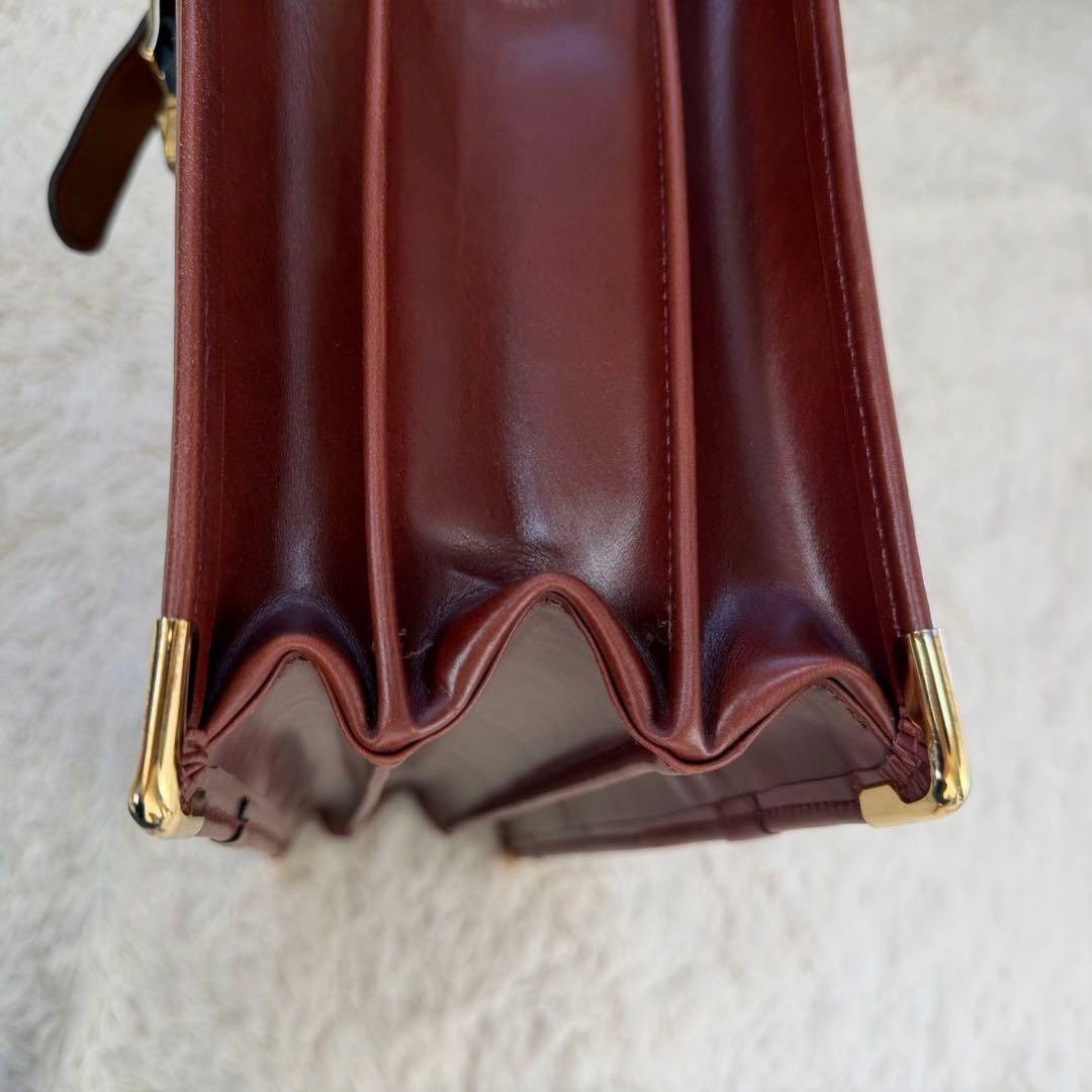 【希少】オールレザー　メンズ　ビジネス　ダレスバッグ　ゴールド　金具　ブラウン