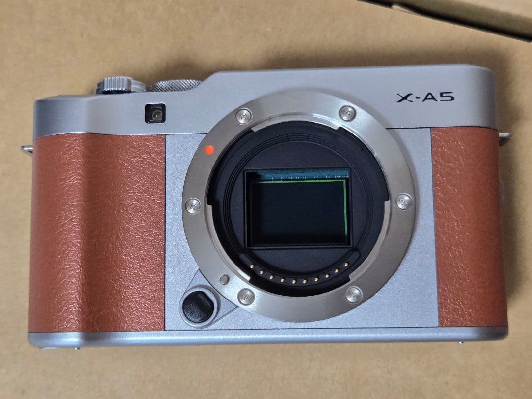 動作確認済 FUJIFILM X-A5 ミラーレス一眼カメラ