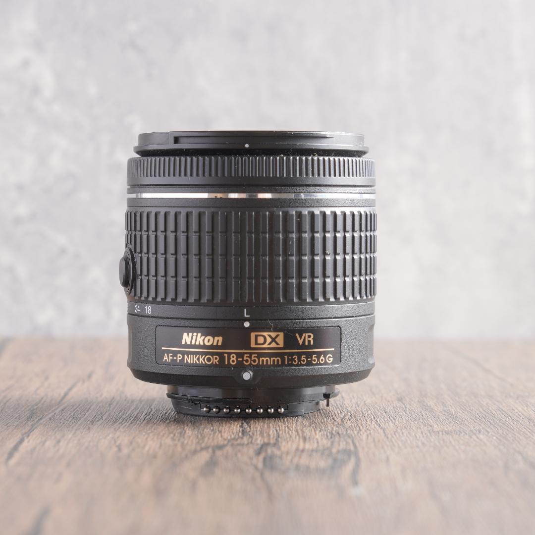 ✨美品✨自撮りも楽々✨Wi-Fi搭載✨Nikon D5600　710