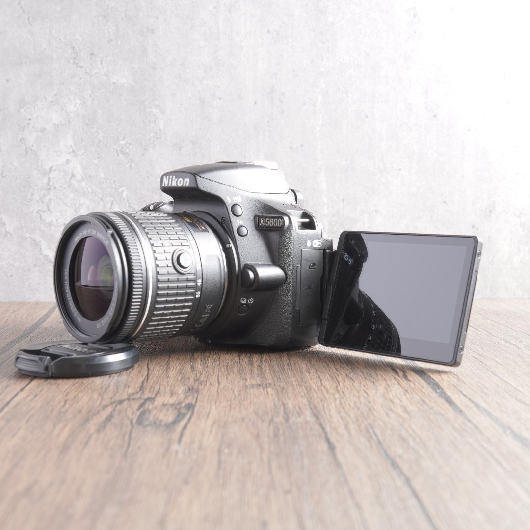 ✨美品✨自撮りも楽々✨Wi-Fi搭載✨Nikon D5600　710