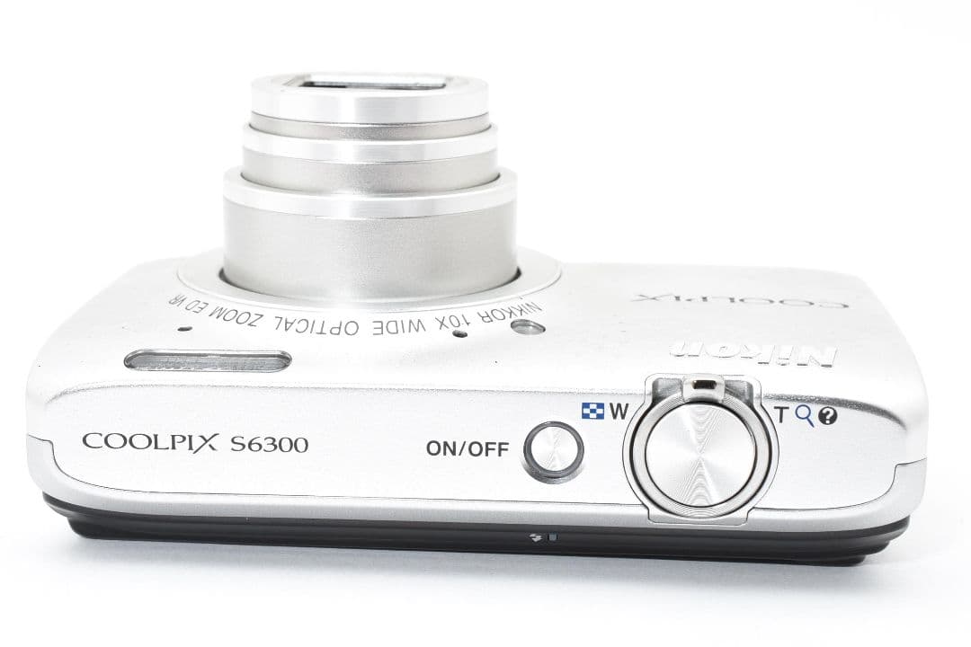 Nikon coolpix S6300 シルバー