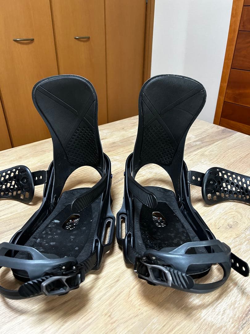 ルイ様　BURTON X EST Mサイズ