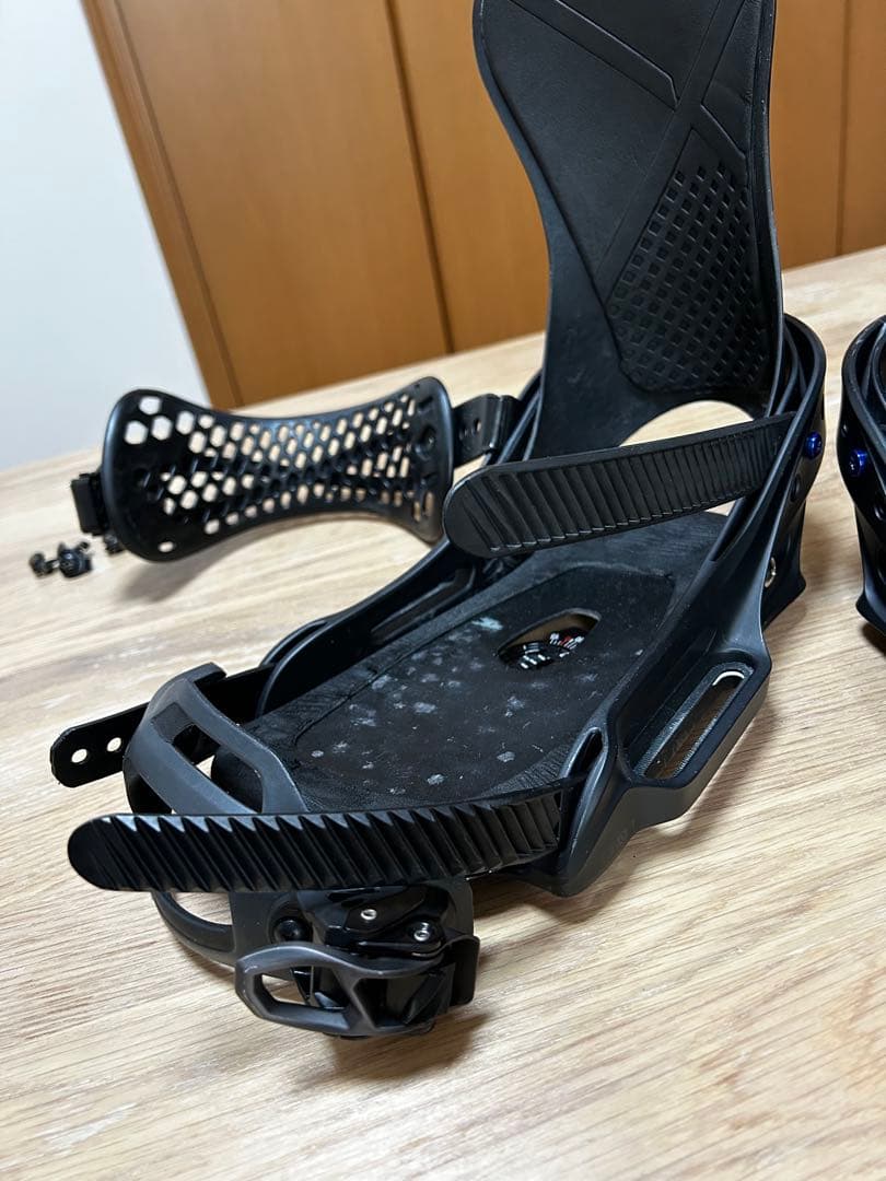 ルイ様　BURTON X EST Mサイズ