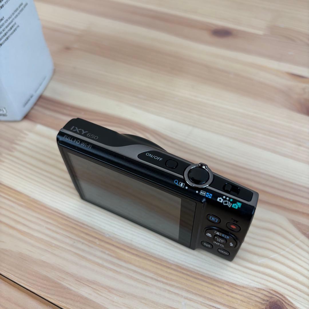 極美品　Canon キャノン　コンパクトデジタルカメラ　IXY 650 ブラック