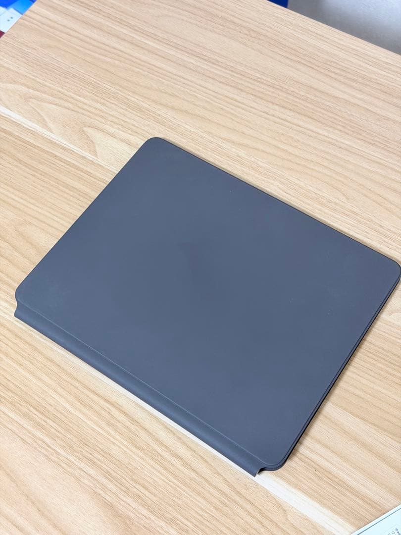 iPad Magic Keyboard 12.9インチ用 第4世代