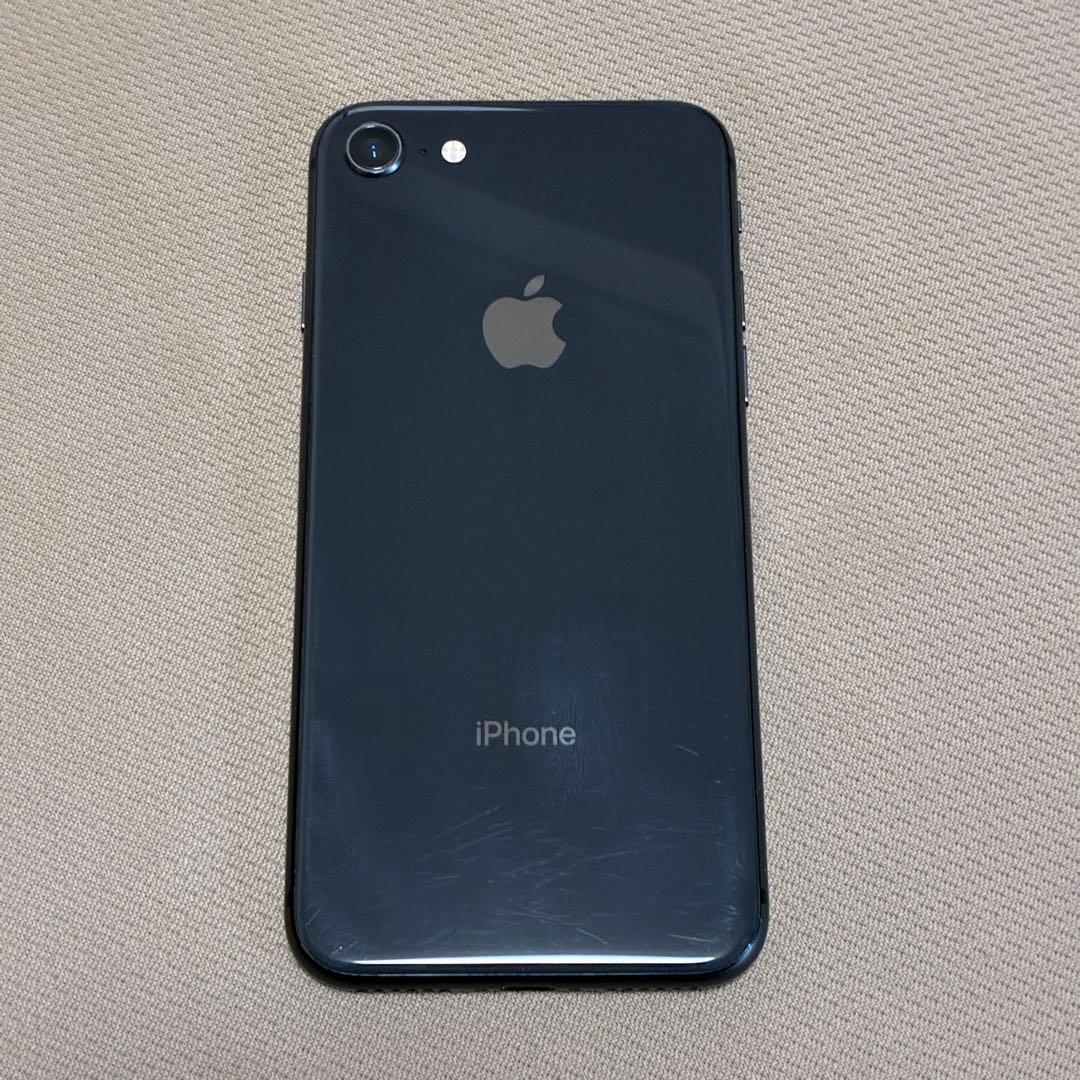 iPhone 8 64GB スペースグレイ SIMフリー　本体のみ