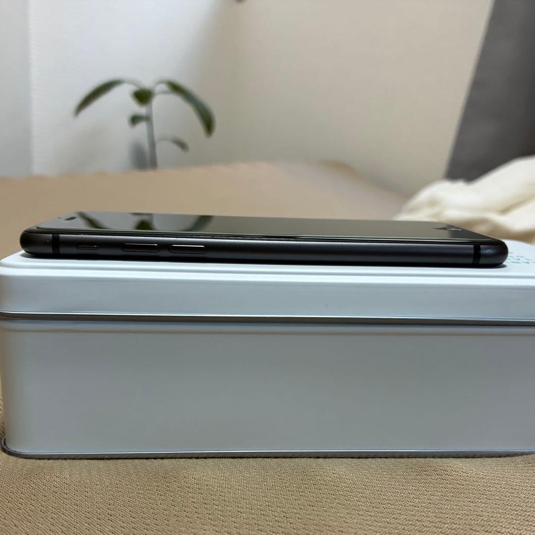 iPhone 8 64GB スペースグレイ SIMフリー　本体のみ