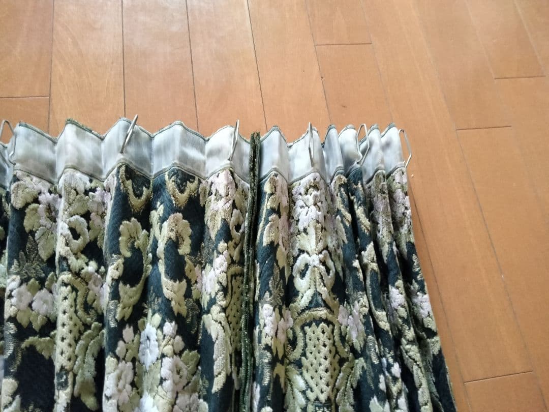 金華山仮眠カーテン