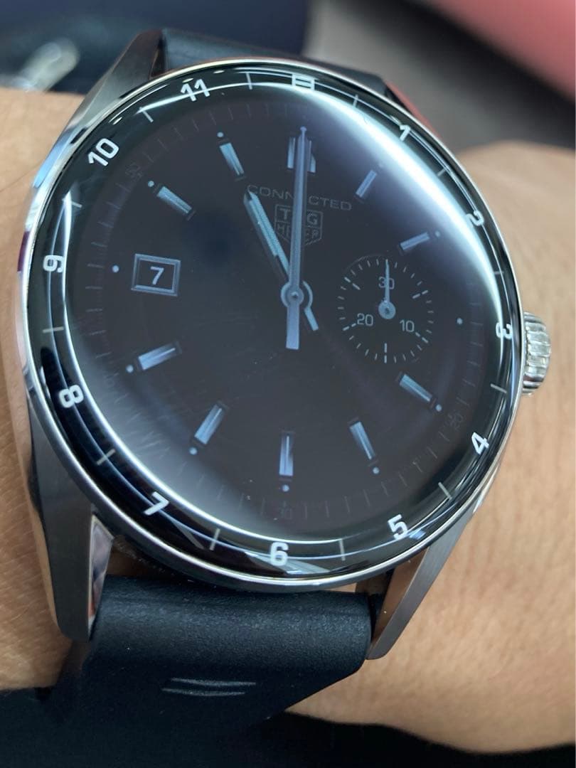 タグホイヤーコネクテッド E4 42mmスマートウォッチ　動作問題無し大きな傷無