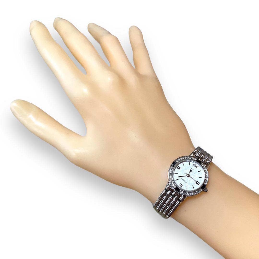 Ⴤ1327ꕤ美品 LZ リズ 腕時計 レディース 天然 ダイヤモンド プラチナ